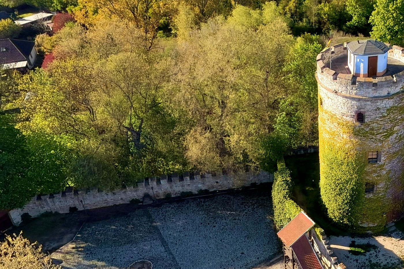 Bergfried im Schlossparkhotel Schkopau