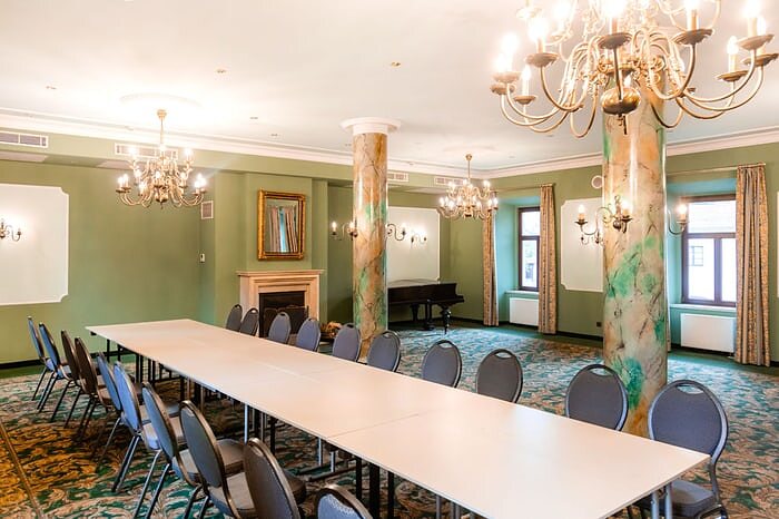 Herrenhaus des Schlossparkhotels Schkopau